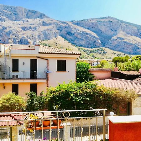 Casa Vacanze Isolotto Isola delle Femmine Ngoại thất bức ảnh