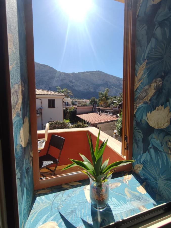 Casa Vacanze Isolotto Isola delle Femmine Ngoại thất bức ảnh