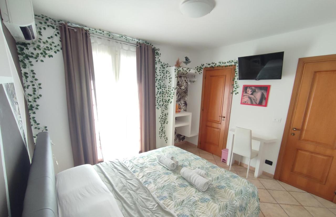 Casa Vacanze Isolotto Isola delle Femmine Ngoại thất bức ảnh