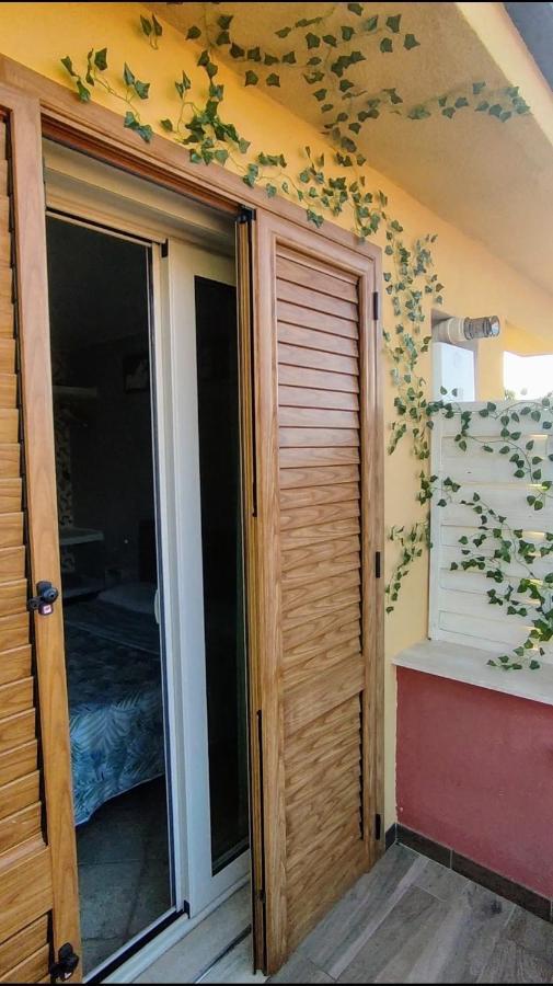 Casa Vacanze Isolotto Isola delle Femmine Ngoại thất bức ảnh